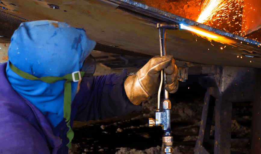 K&C WELDING LLC